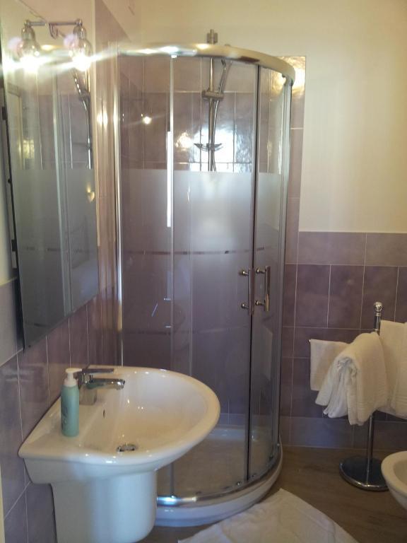B&B Colti Di Rosa Castelsardo Ruang foto