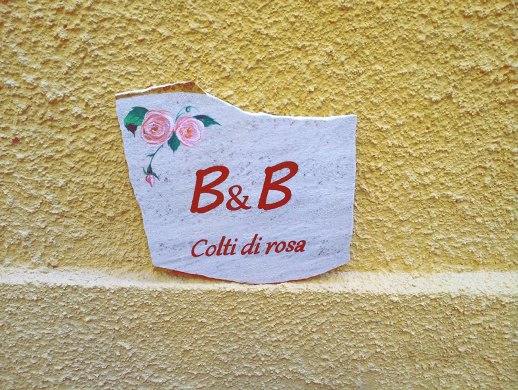 B&B Colti Di Rosa Castelsardo Bagian luar foto